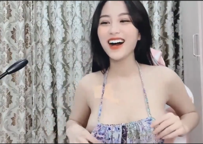 Phim sexx viet nam em phuong boom dú to lồn dâm